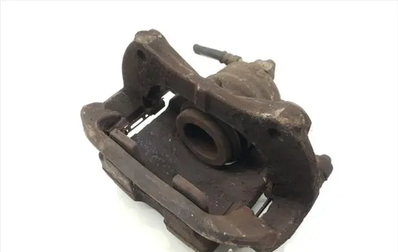 Chevrolet Orlando Front brake caliper