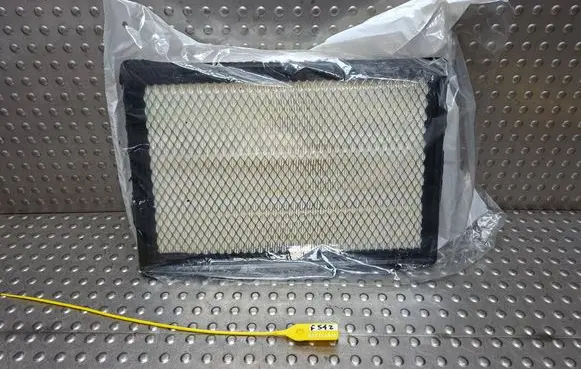 Dodge RAM 1500 DR Air filter 68441763AA
