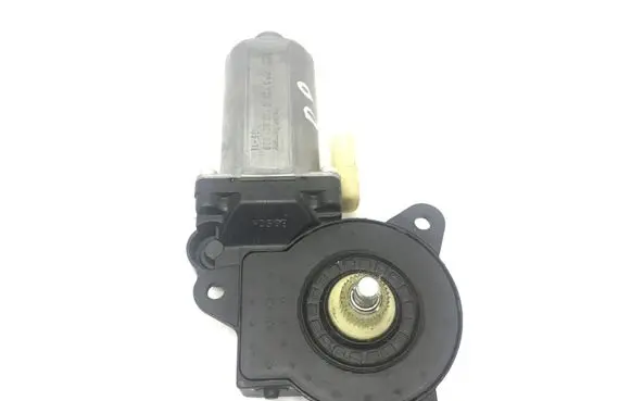 Ford Fusion Front door window regulator motor 0130821939 29452063