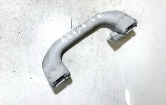Skoda Octavia Mk1 (1U) Rear interior roof grab handle 1h0857607