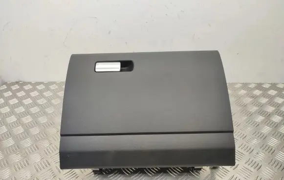 Mazda 3 Glove box BEPN64051