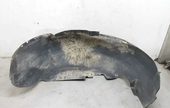 Volkswagen Touareg I Rear arch fender liner splash guards 7L6810972A