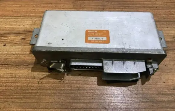 Audi 80 90 S2 B4 ABS control unit/module 0265100037 443907379c