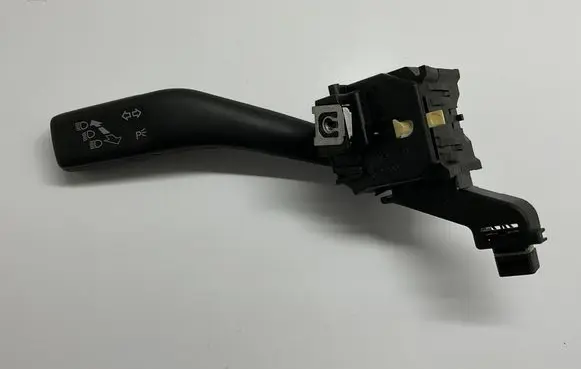Volkswagen Golf VI Indicator stalk 1K0953513E 01103510 10351081085337