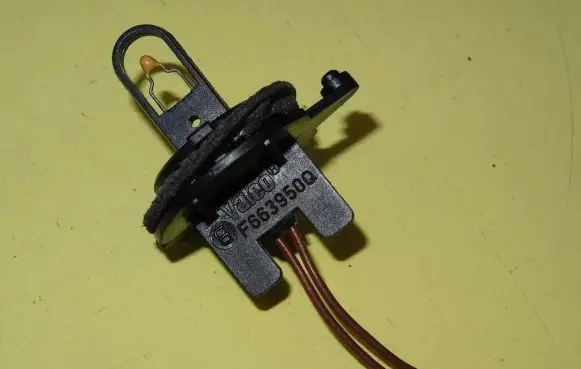 Peugeot 207 Interior temperature sensor F663950Q