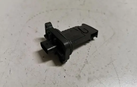 BMW X1 F48 F49 Mass air flow meter 7602038