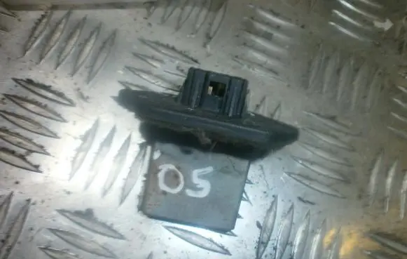 KIA Carens I Heater blower motor/fan resistor