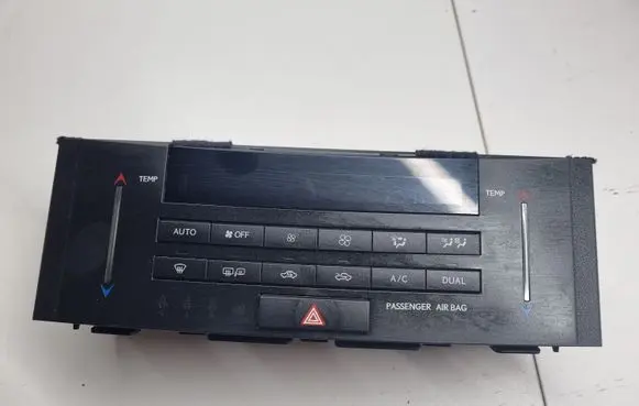 Lexus IS III XE30 Climate control unit 5590053241 7023K5D 00031