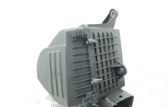 Skoda Rapid (NH) Air filter box 6R0129601C