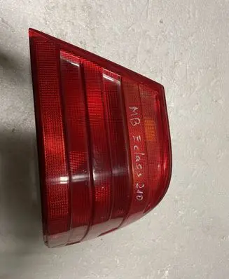 Mercedes-Benz E W210 Rear/tail lights