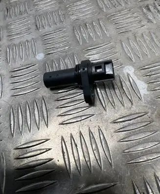 Mitsubishi ASX Crankshaft position sensor 1865A126