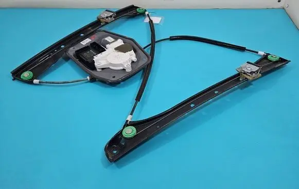 Volkswagen Golf Plus Front door window regulator with motor 1K0959793G IMPRK1507176