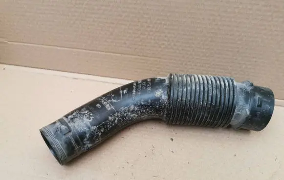 Peugeot Partner Air intake hose/pipe 9810920980 70078X5