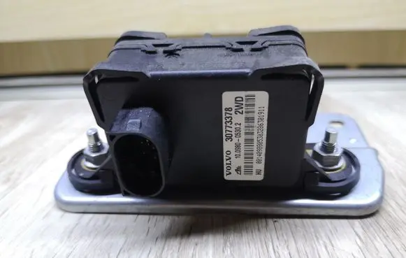 Volvo V70 ESP acceleration yaw rate sensor 30773378