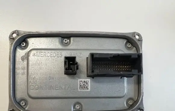 Mercedes-Benz S W222 Xenon control unit/module A2229012302 A2229003902 A2229028201