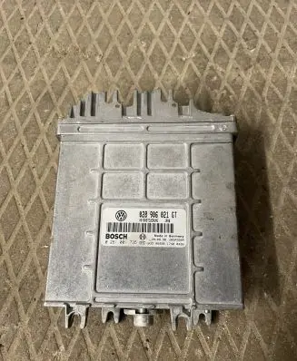 Volkswagen Sharan Engine control unit/module 028906021GT 0281001735 28SA3509