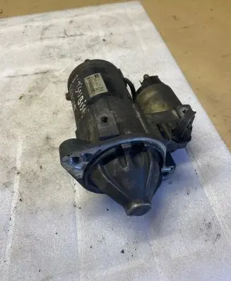 Mitsubishi Lancer Starter motor M000T20672 141810A0