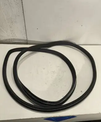 Mercedes-Benz E W211 Rubber seal front coupe door 