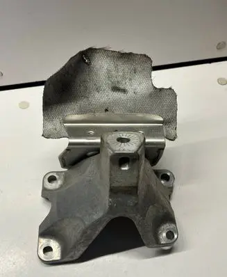 Audi A5 8T 8F Engine mounting bracket 8K0199307DG