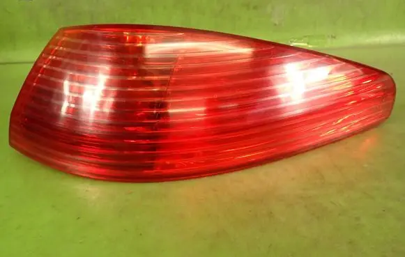 Peugeot 607 Rear/tail lights