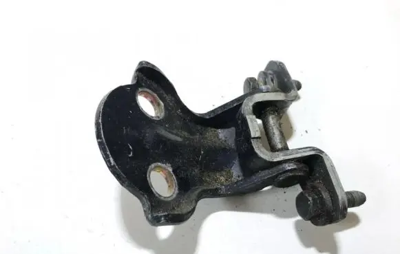 Mitsubishi Carisma Front door upper hinge