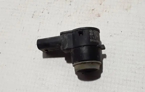 Mercedes-Benz CLS C218 X218 Parking PDC sensor A2125420018