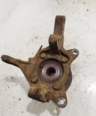 Mitsubishi Grandis Front wheel hub spindle knuckle