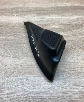 Volvo V50 Front door speaker cover trim 8679629