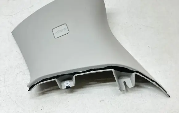 Land Rover Range Rover Evoque L538 (D)pillar trim (top) BJ32519A96