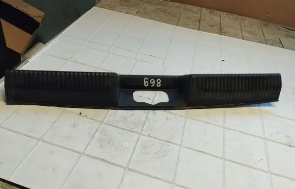 Ford Focus Trunk/boot sill cover protection 3S41F40352