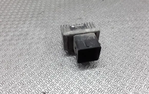 Glow plug pre-heat relay