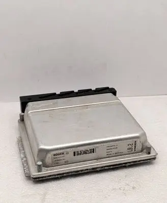 Volvo XC90 Engine control unit/module 0281011441