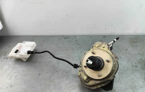 Renault Zoe Brake booster 472103456R