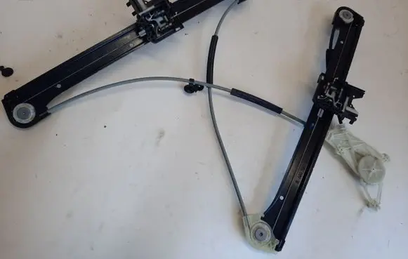 Audi A3 S3 8V Front window lifting mechanism without motor 8V4837461