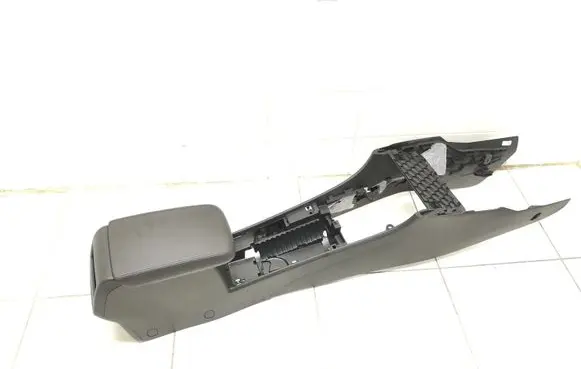 Volkswagen PASSAT B7 USA Center console 561863241A 561864089 561863080