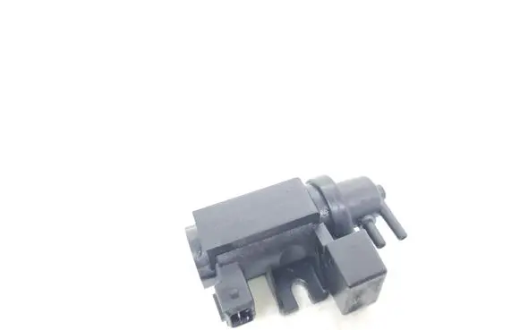 BMW 7 E65 E66 Turbo solenoid valve 7796634 70057903
