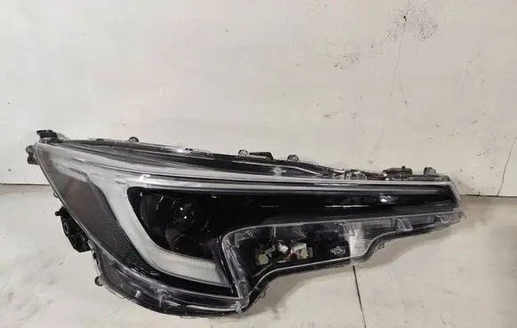 Toyota Corolla E210 E21 Headlight/headlamp 8111002X10 L653992