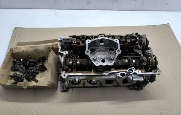 BMW 3 E46 Engine head 7505422