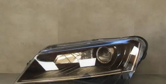 Skoda Superb B8 (3V) Headlight/headlamp 3V1941015A 1ZS01193921