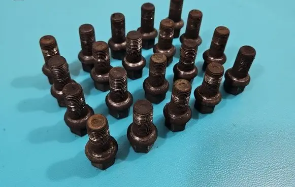 Volkswagen Caddy Nuts/bolts IMPRK1398580
