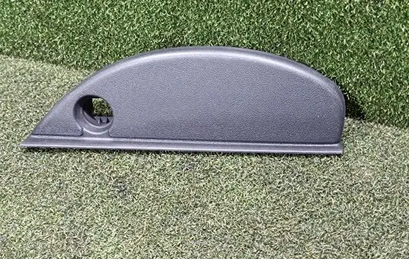 Dashboard side end trim