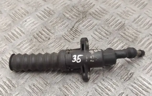 Peugeot 406 Clutch slave cylinder K19500