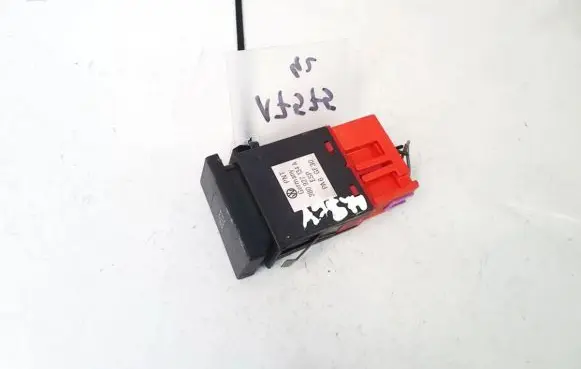 ESP (stability program) switch