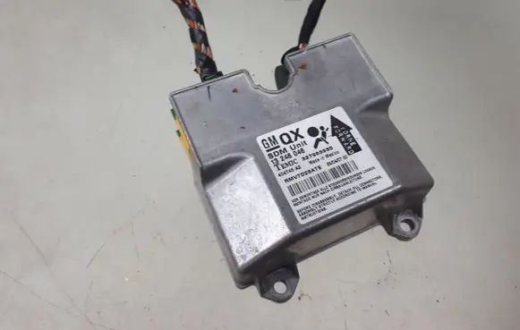 Opel Zafira B Airbag control unit/module 13246046 327963935