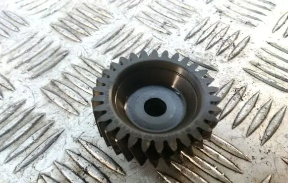 Mercedes-Benz Sprinter W906 Crankshaft position gear A6510340712