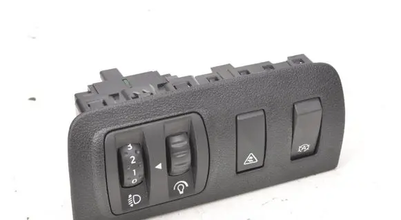 Renault Scenic III - Grand scenic III Central console control unit 