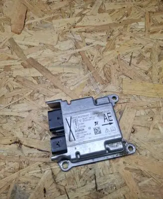 Ford Kuga I Airbag control unit/module 8V4T14B321AE