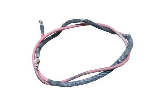 Iveco Daily 35 - 40.10 Positive cable (battery)