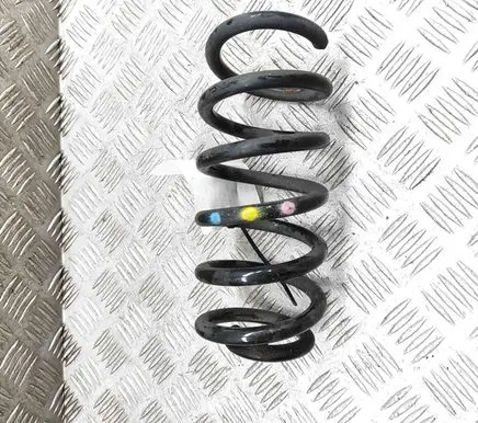 Renault Clio IV Rear coil spring 550202996R