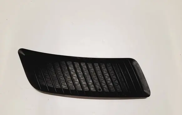 Mercedes-Benz Sprinter W906 Engine hood trim 